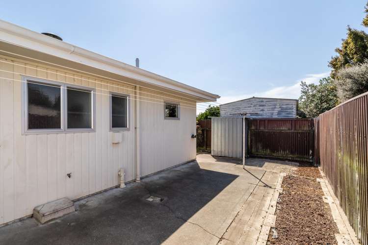 1/11 Gebbie Road Taradale_13