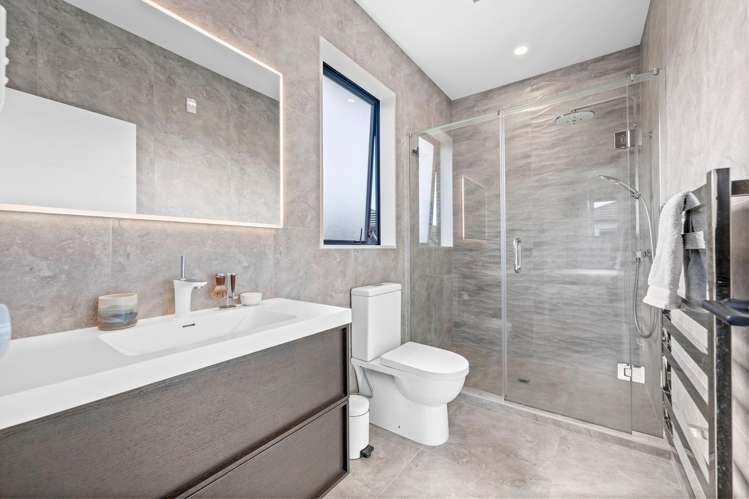 16 Sir Lincoln Drive Kumeu_30