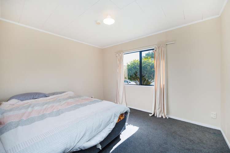 28 Peppertree Glade Kelvin Grove_11