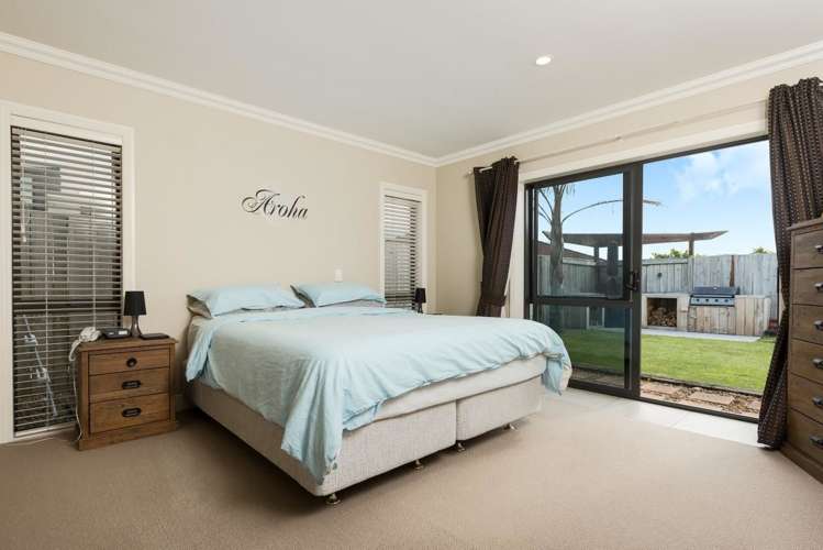 14 The Glade Papamoa_13