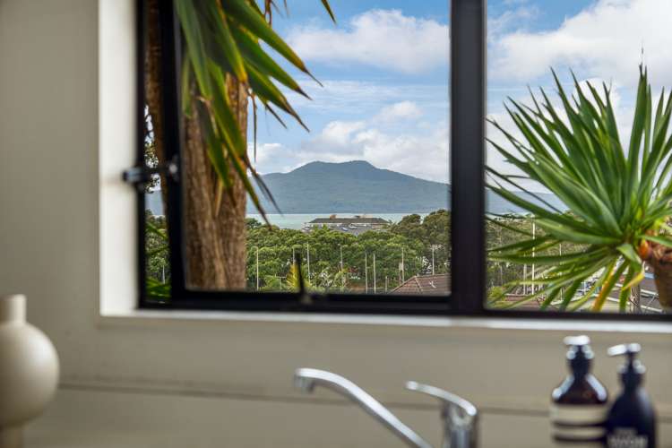 1/21 Commodore Parry Road Castor Bay_11