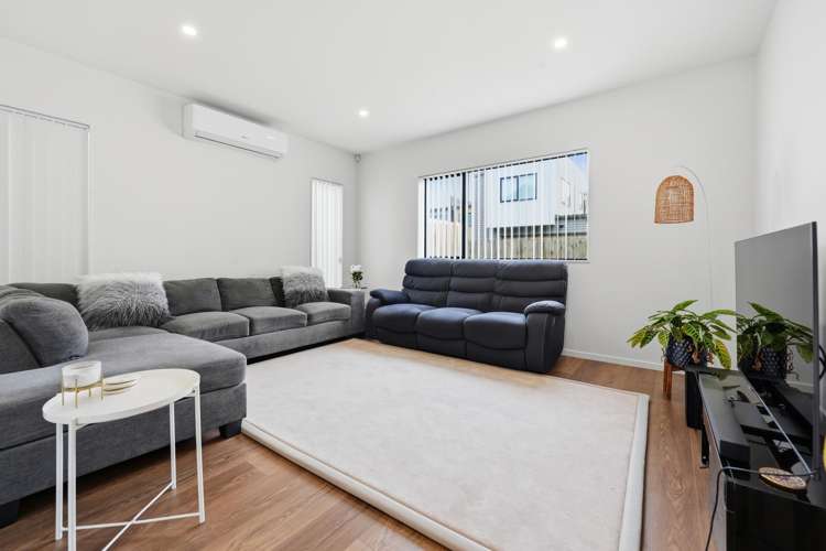 13 Autumn Blaze Street Hobsonville_9