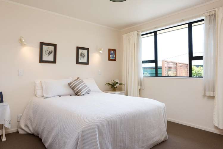 10 Robalan Place Redwoodtown_10