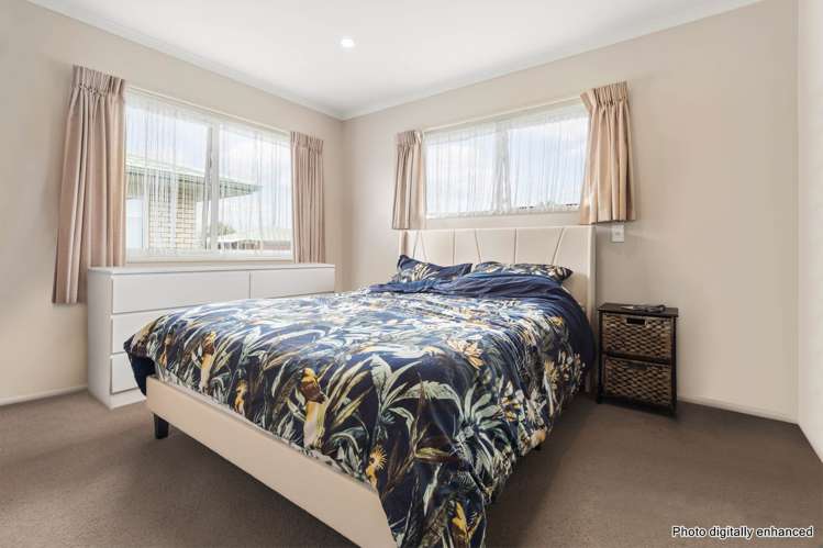 8/8 Village Place Tuakau_9