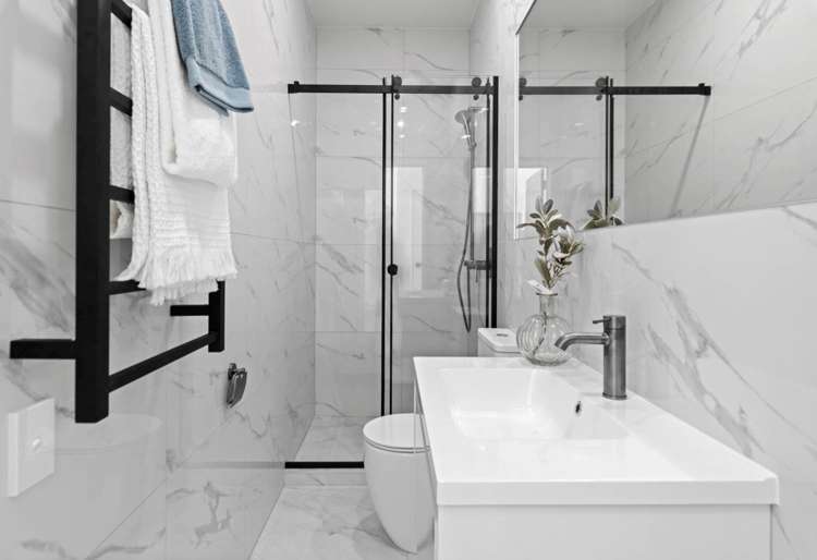 C/10 Bagnall Avenue Pt England_4