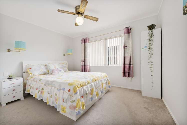 2/73 Vintage Drive Henderson_15