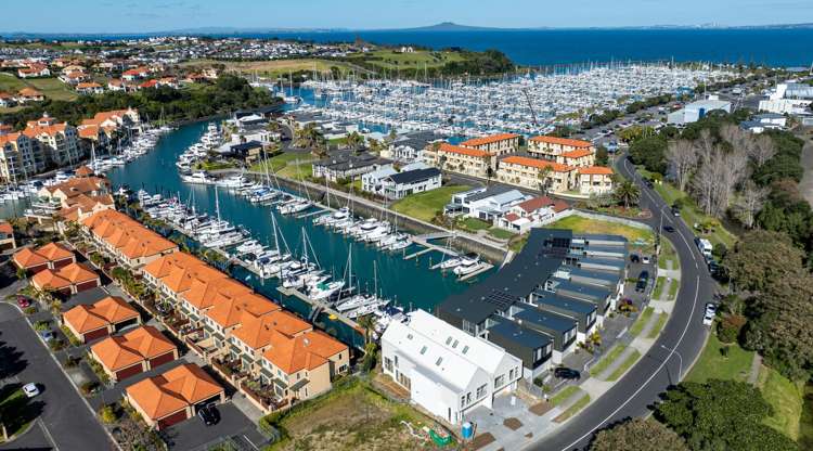 575A Laurie Southwick Parade Gulf Harbour_4