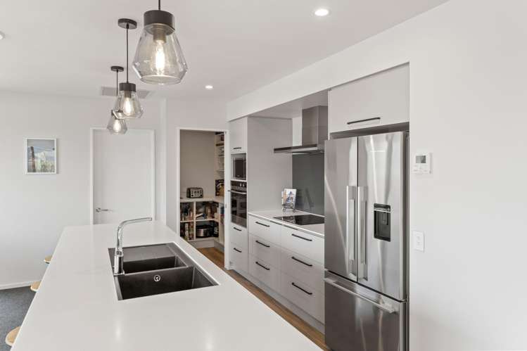 50 Katania Heights Brightwater_10