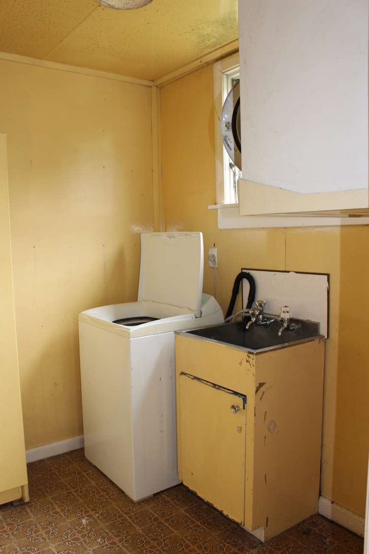 5 Alexander Terrace Greymouth_13