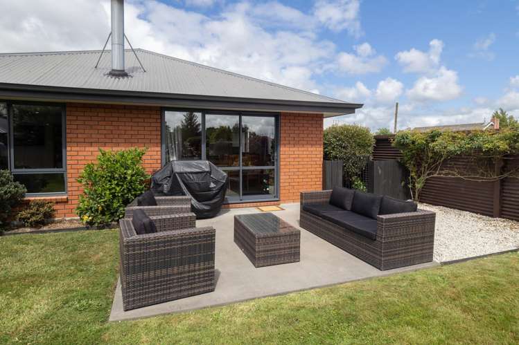 9 Geoff Geering Drive Netherby_21