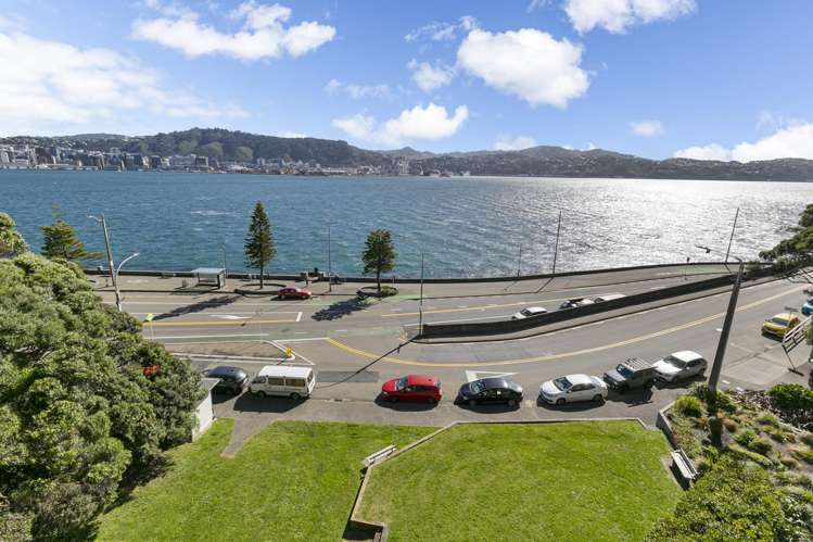 17/370 Oriental Parade Oriental Bay_1
