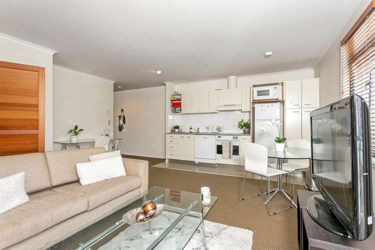 6f/92 Nelson Street Auckland Central_10