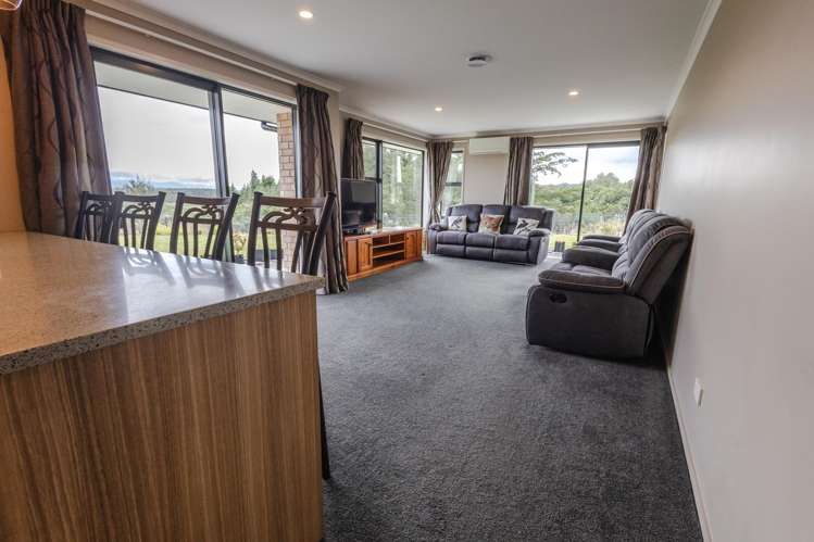 8 Pukaki Avenue Ngahere_11