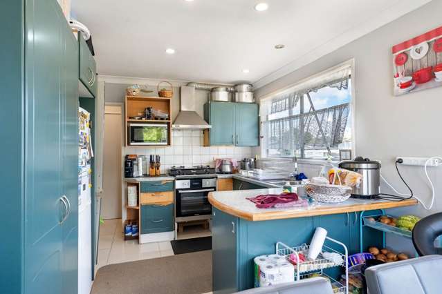 84a Robertson Road Mangere East_4