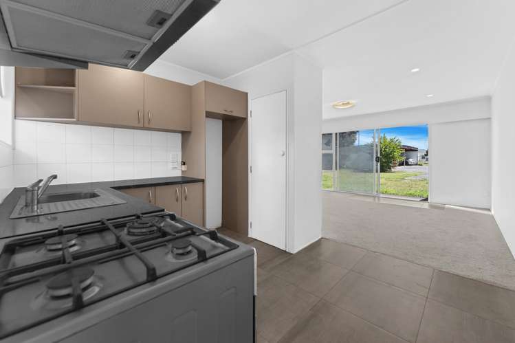 6/167 Shirley Road_5
