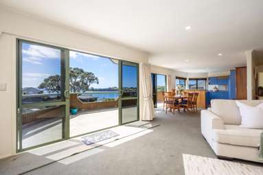 24 Mariners Grove_2