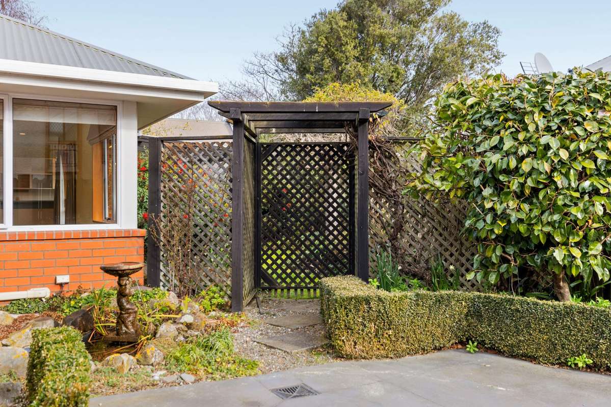 8B Hinton Place_5