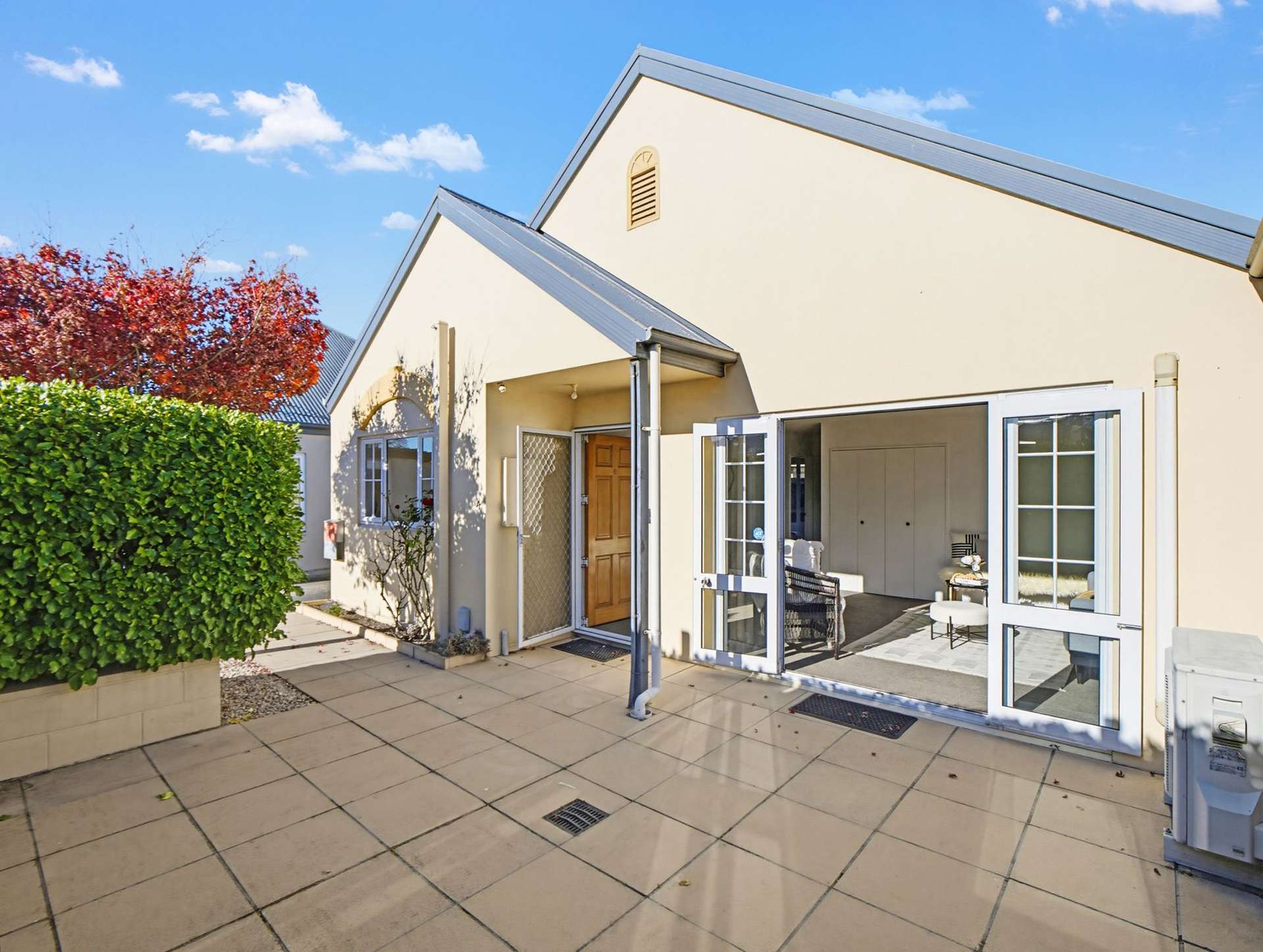 4/55 Parade Court Addington_0