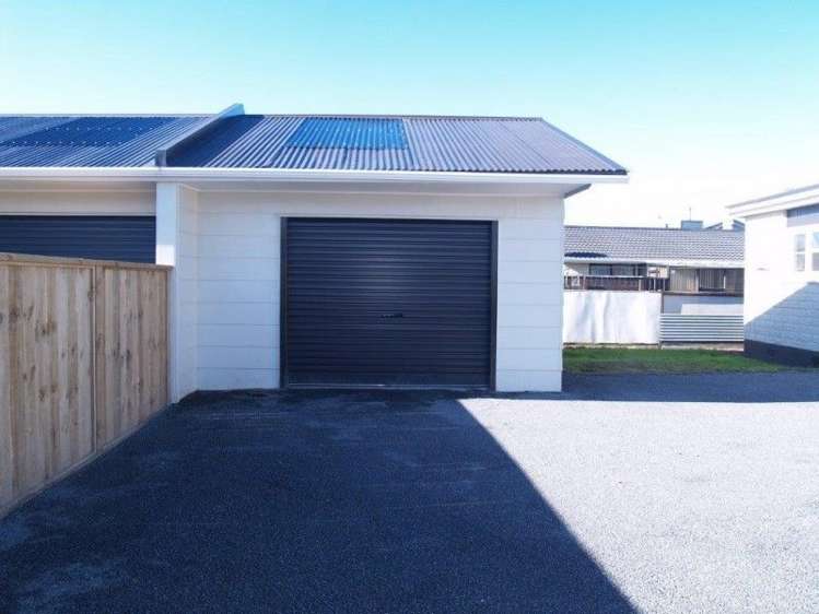 8 Raukawa Street Otaki_10