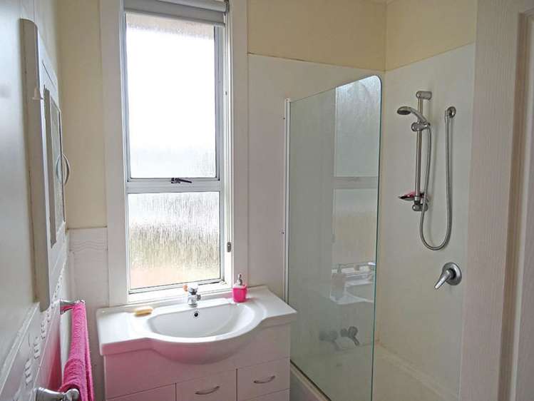 92 District Road Green Island_8