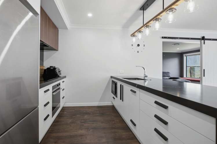 14 Sam Heywood Place_5