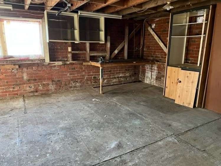 22 Tiroroa Avenue Te Atatu South_19