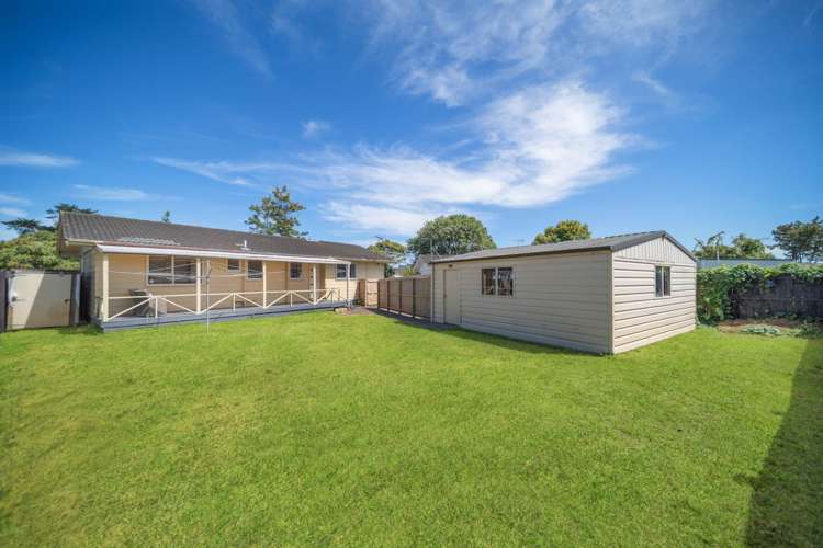 17 Sandrine Avenue Clover Park_6