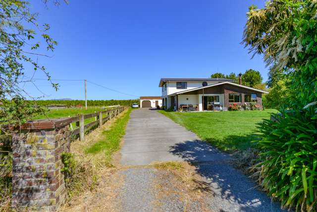 1458 Southland Road Longlands_2