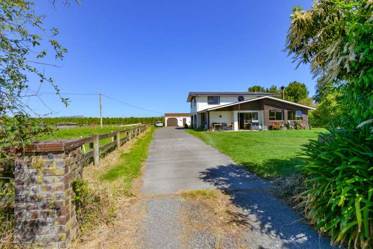 1458 Southland Road Longlands_2
