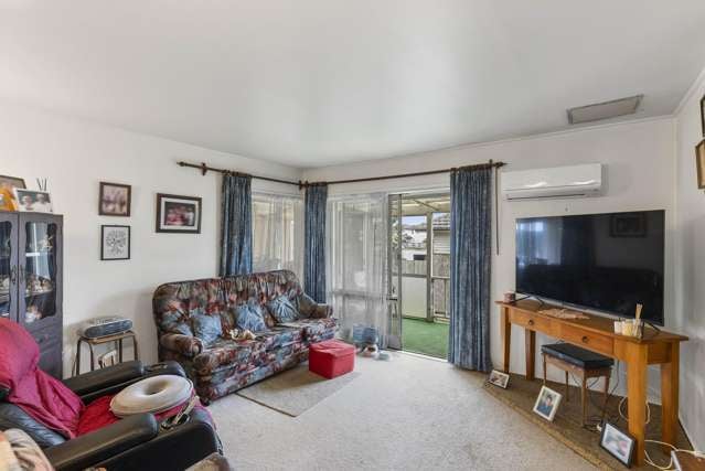 13 Churchill Avenue Manurewa_4