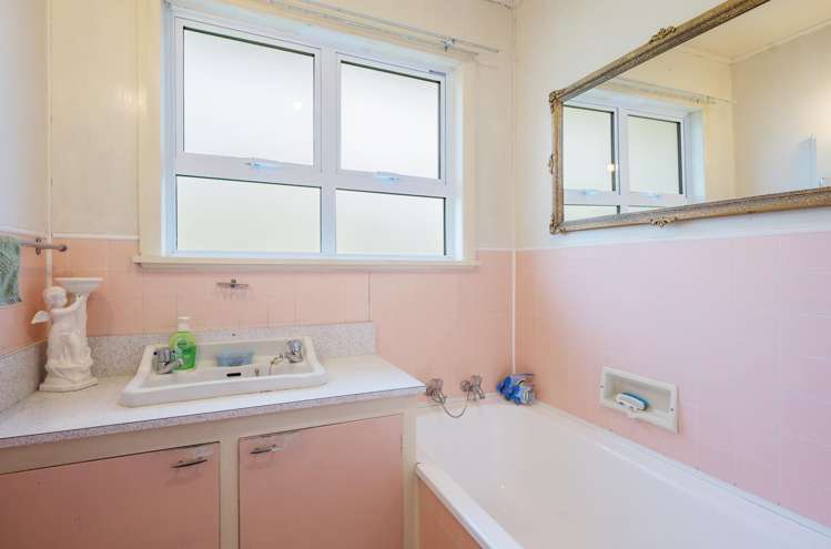 86 Arapiki Road Stoke_15