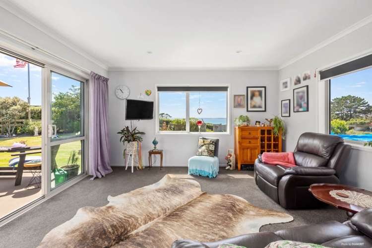 4 Allan Road Awhitu_7