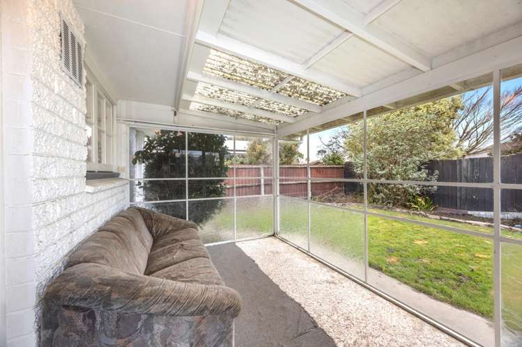 281 Avonhead Road Avonhead_12