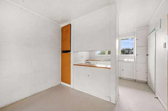 87 Ford Road Fordlands_4