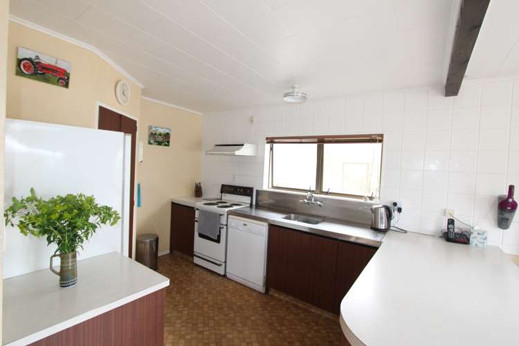 96 Huxley Street Pahiatua_2