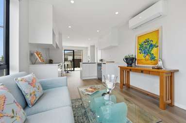 27A Von Sturmer Street_3