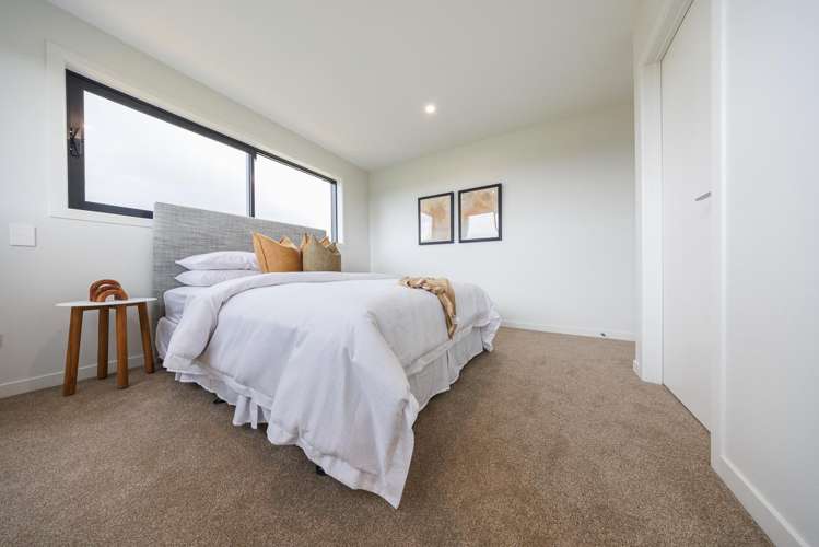 5 Horseshoe Terrace Baverstock_6