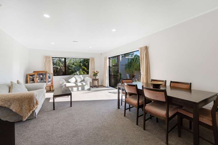 20 Butley Drive Farm Cove_15