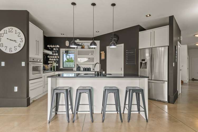 6 Banksia Grove Milson_4