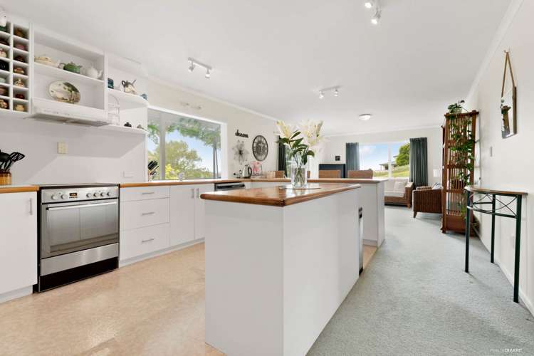 135 Hillcrest Road Hatfields Beach_5