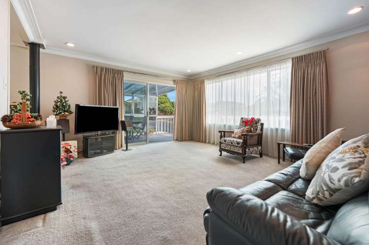 21 Kurnell Drive Botany Downs_17