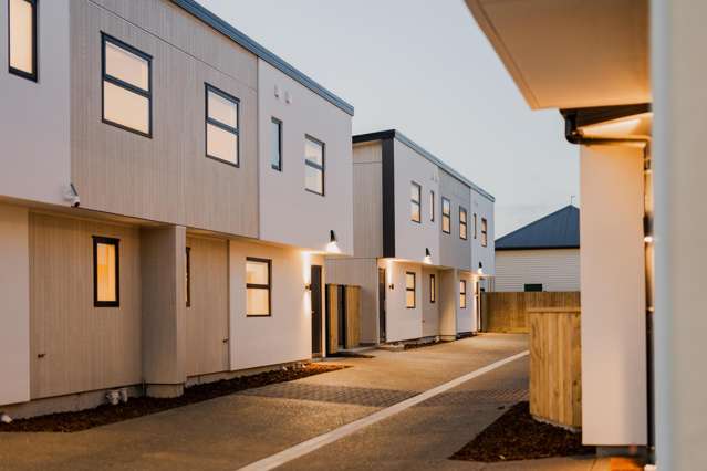 Prime Riccarton-Right Scholl Zones-Move-in Ready