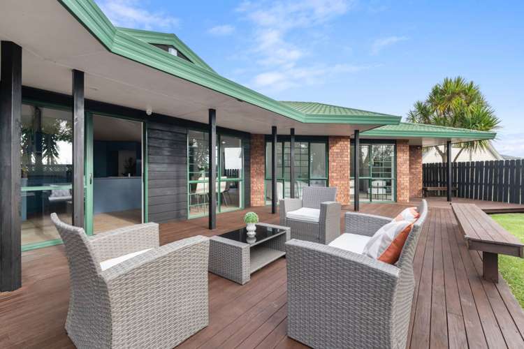 16 Cottesmore Place Huntington Park_5