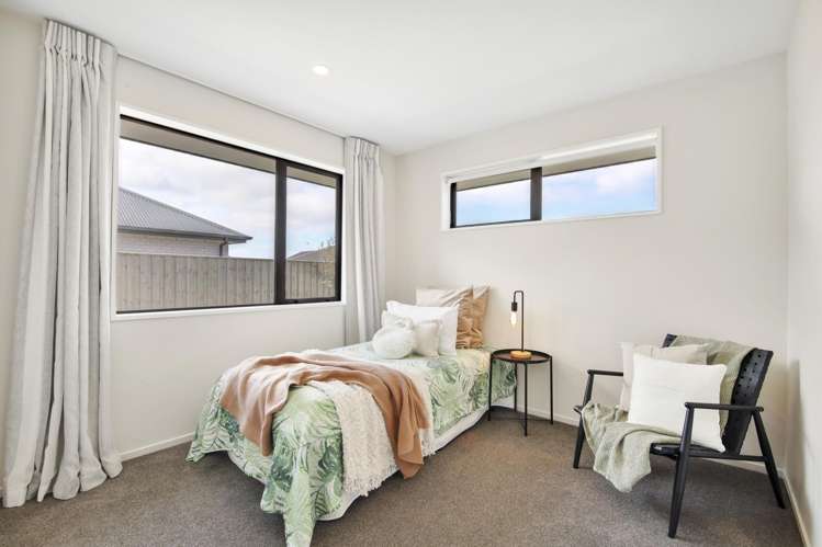 74 Quinn Crescent Woodend_16