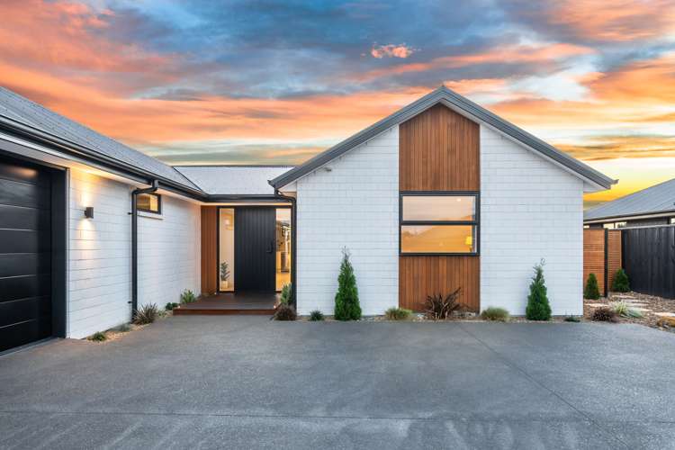 3 Roles Way Rolleston_33