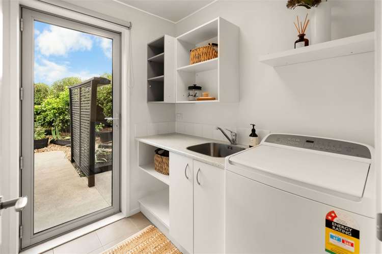 8 Springwater Avenue Northwood_24