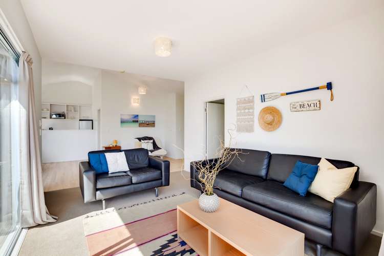 2 Te Aroha Avenue Oneroa_15