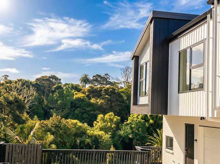 1/11&13 Tabitha Crescent Henderson_17