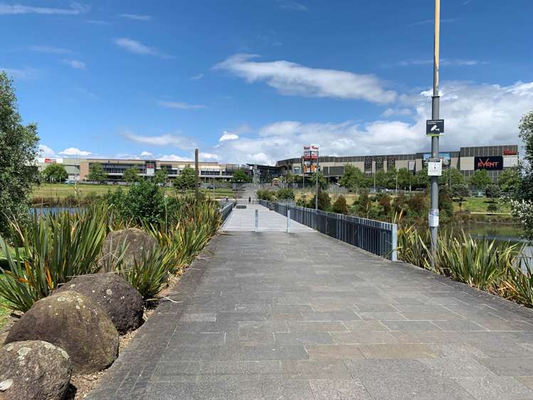 105/5 Rose Garden Lane Albany_16