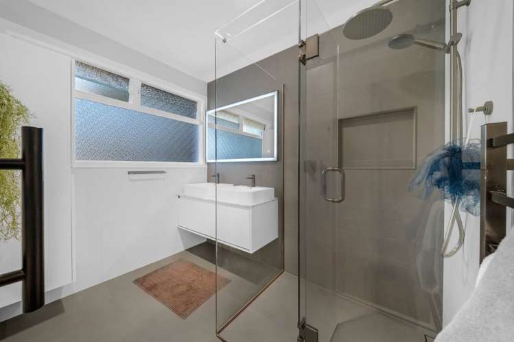 37 David Avenue Hillpark_17